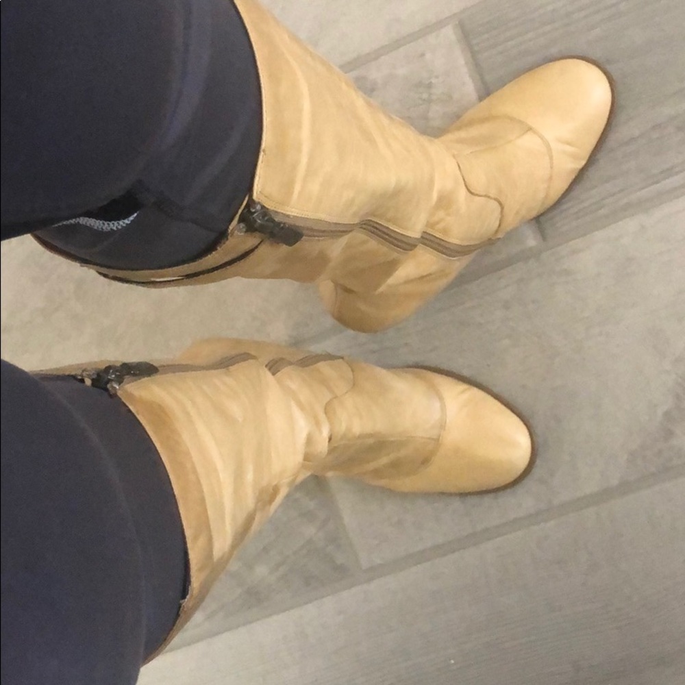 Kenneth Cole Camel Boot - image 4